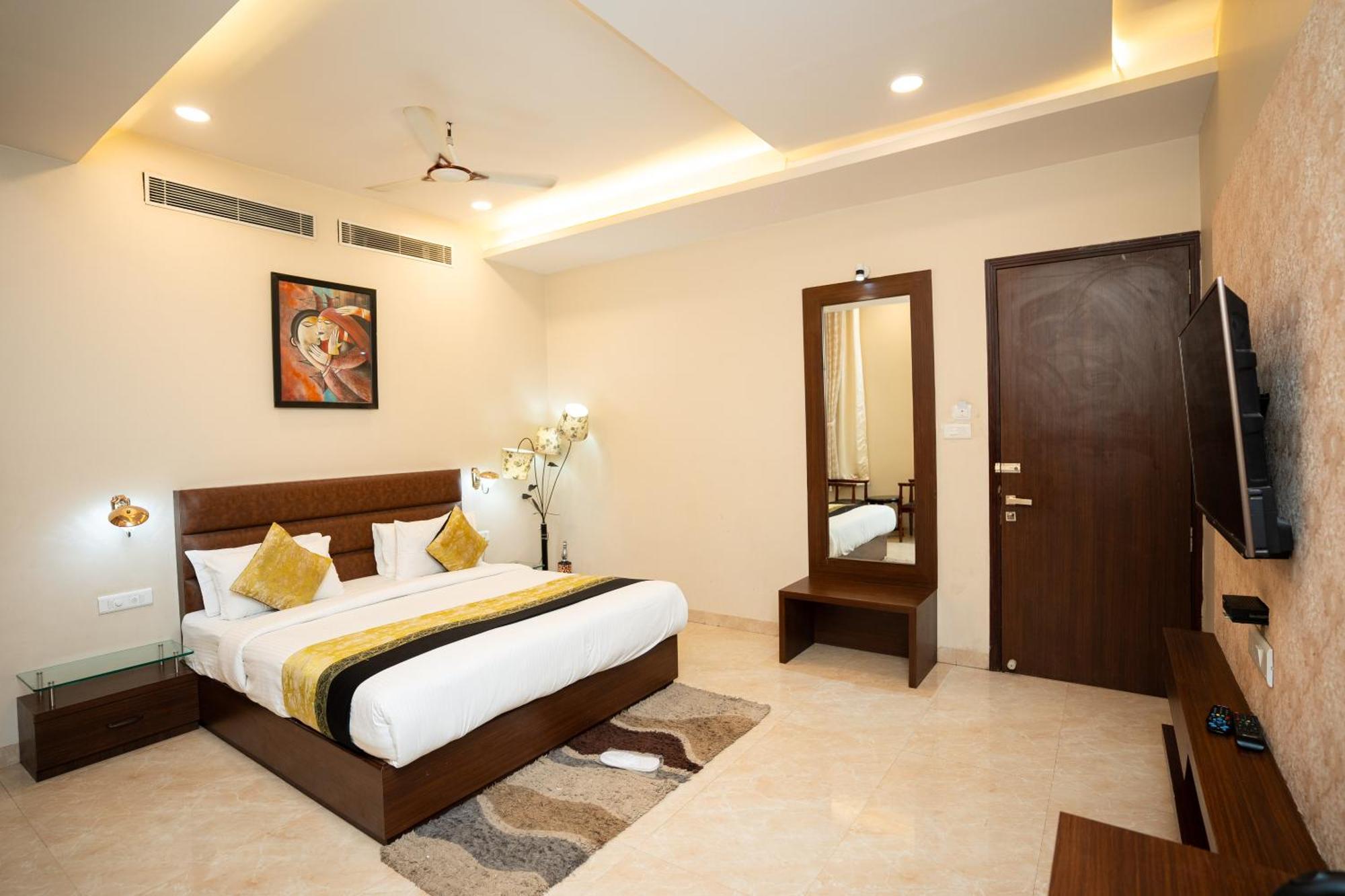 Hotel Radiance Courtyard 바라나시 외부 사진